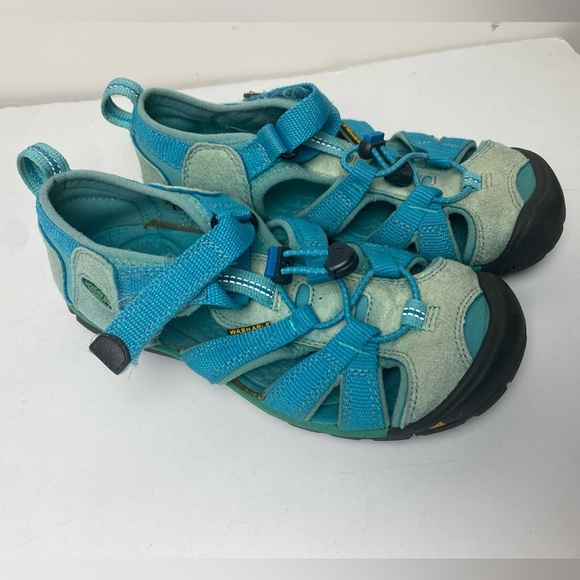 Keen Newport H2 Turquoise Blue Sandals size 2 - Picture 2 of 5